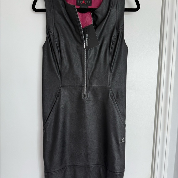 Jordan Women's Black Dress - Picture 1 of 4